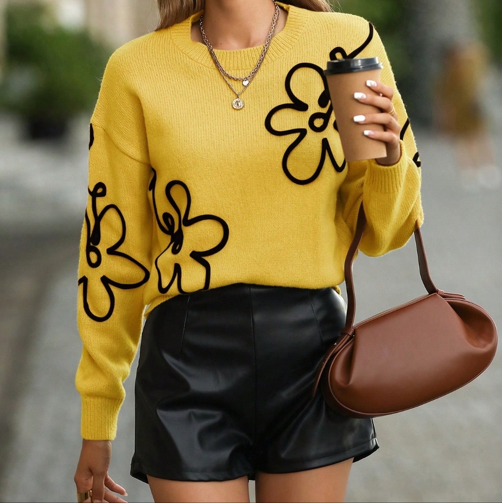 Floral Pattern Drop Shoulder Sweater - Picture 1 of 7